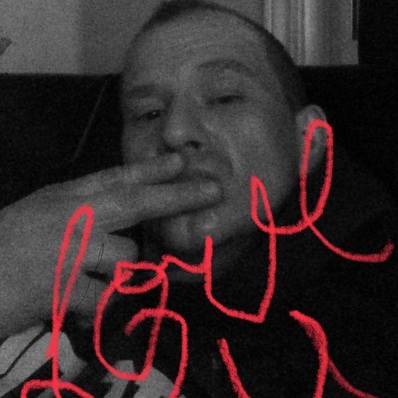 Meet your Posher, Charmaine - Picture 1 of 1